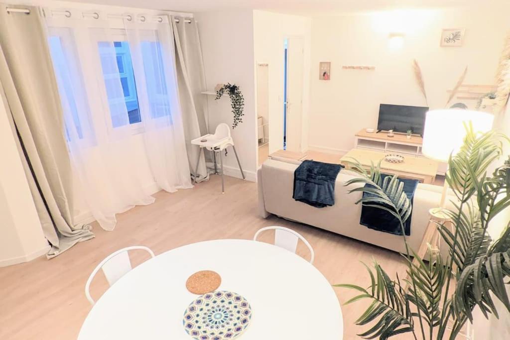 Cosy Jungle - Centre-Ville -Parking Prive - Wifi По Екстериор снимка